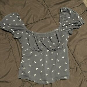 Hollister Puff Sleeve Top